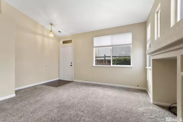 Sparks, NV 89436,2660 Lawry DR