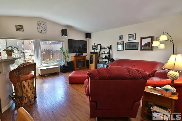 Sparks, NV 89434,914 Glen Martin