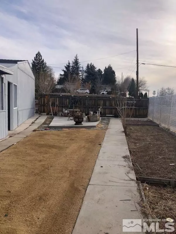 Sun Valley, NV 89433,405 Carnes CIR