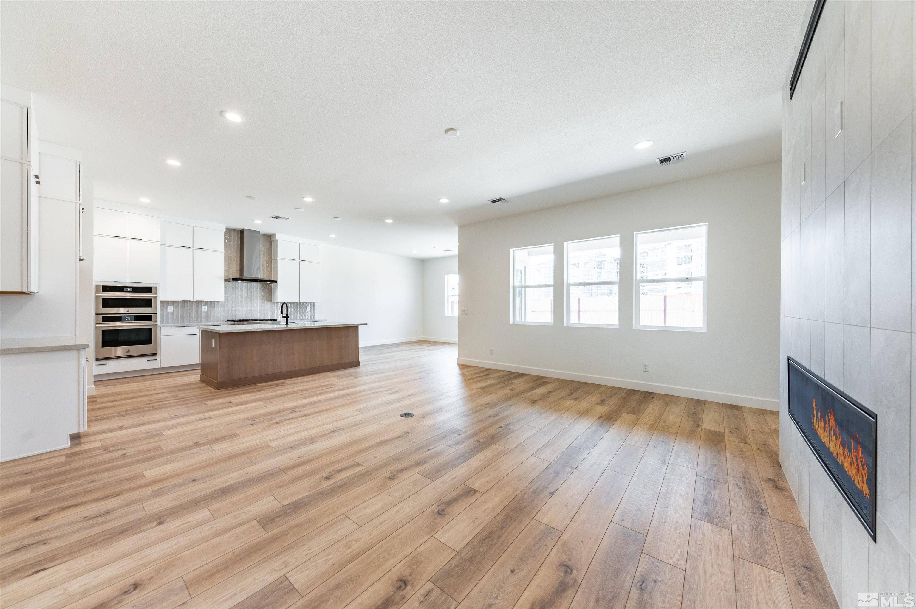 Sparks, NV 89436,7627 Calypso DR Drive #Cordoba 2