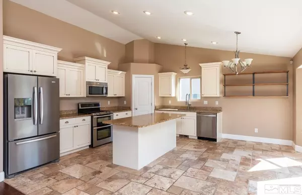 Winnemucca, NV 89445,5295 Marla DR ##4