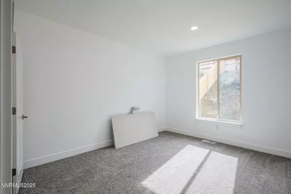 Winnemucca, NV 89445,5305 Marla DR ##5