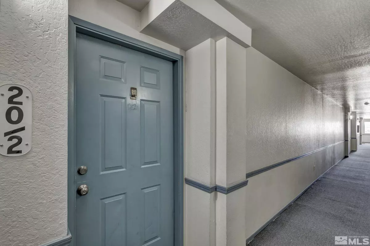 Reno, NV 89512,2555 Clear Acre LN Lane #20-2