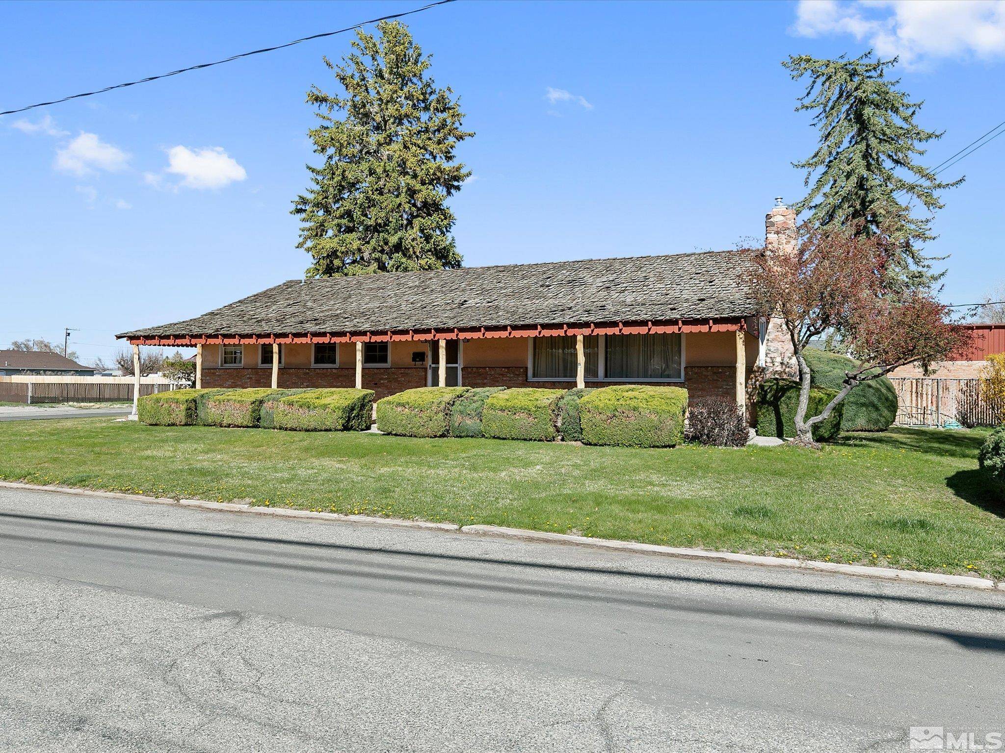 504 S Center ST Street, Yerington, NV 89447