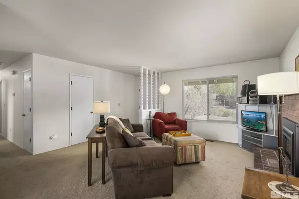 Sparks, NV 89441,90 E Sky Ranch