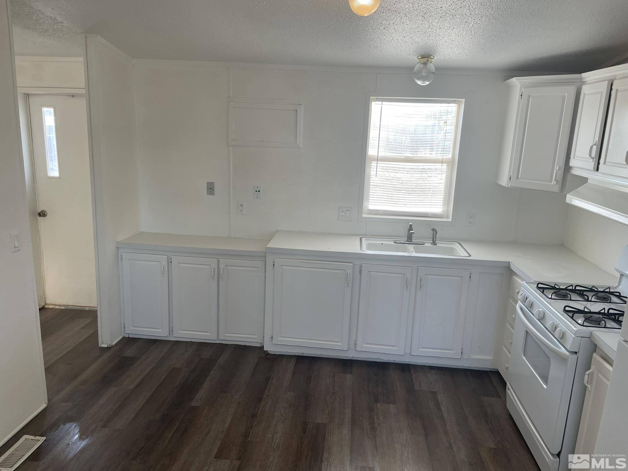 Silver Springs, NV 89429,2585 Rawhide