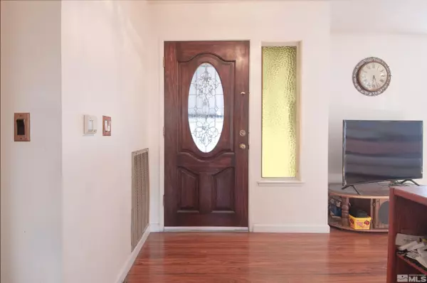 Sparks, NV 89434,1082 E Greenbrae