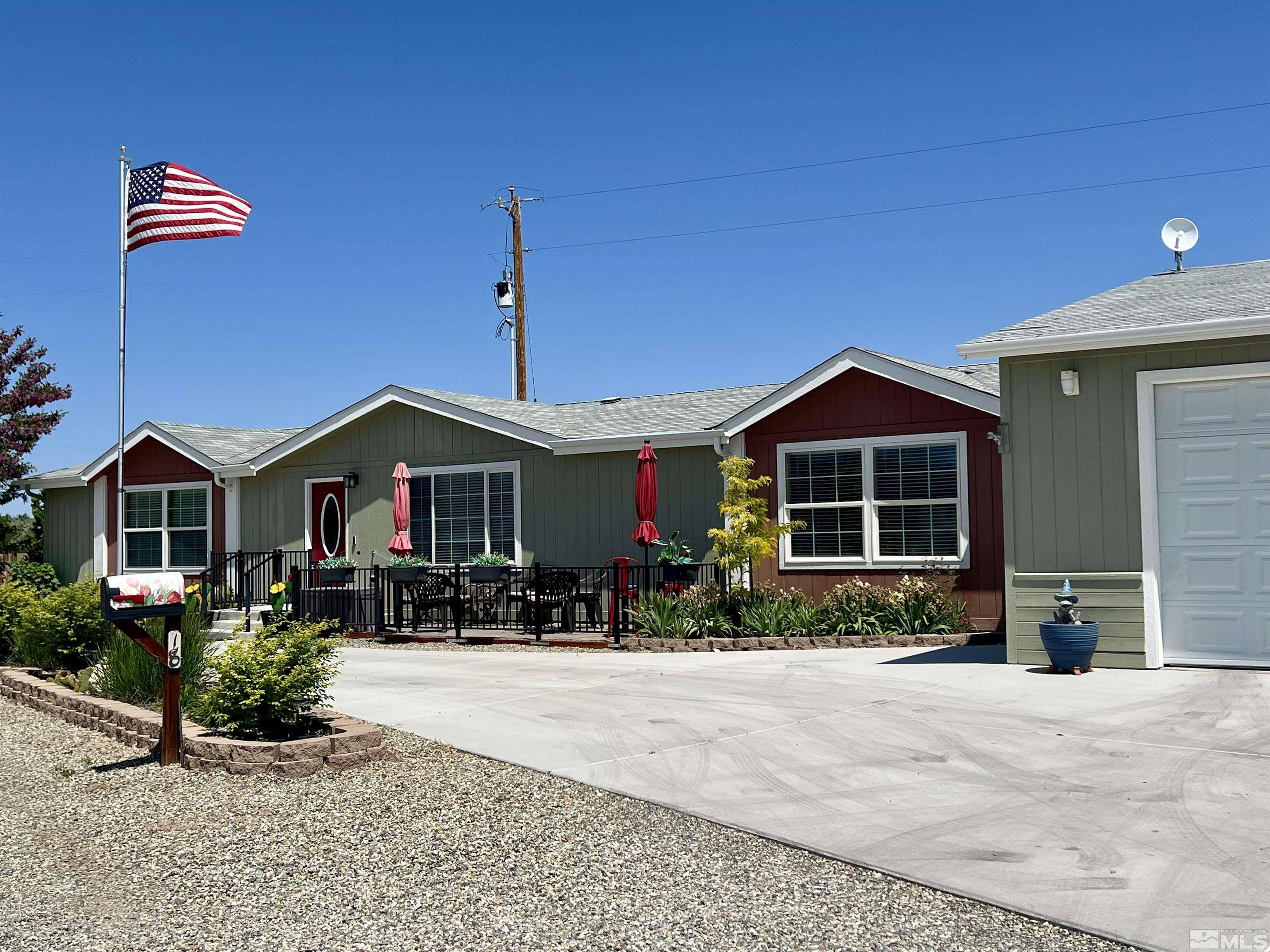 Yerington, NV 89447,18 Smoke Tree LN Lane