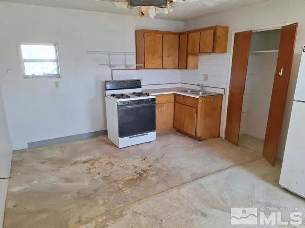 Lovelock, NV 89419,435 9th ST