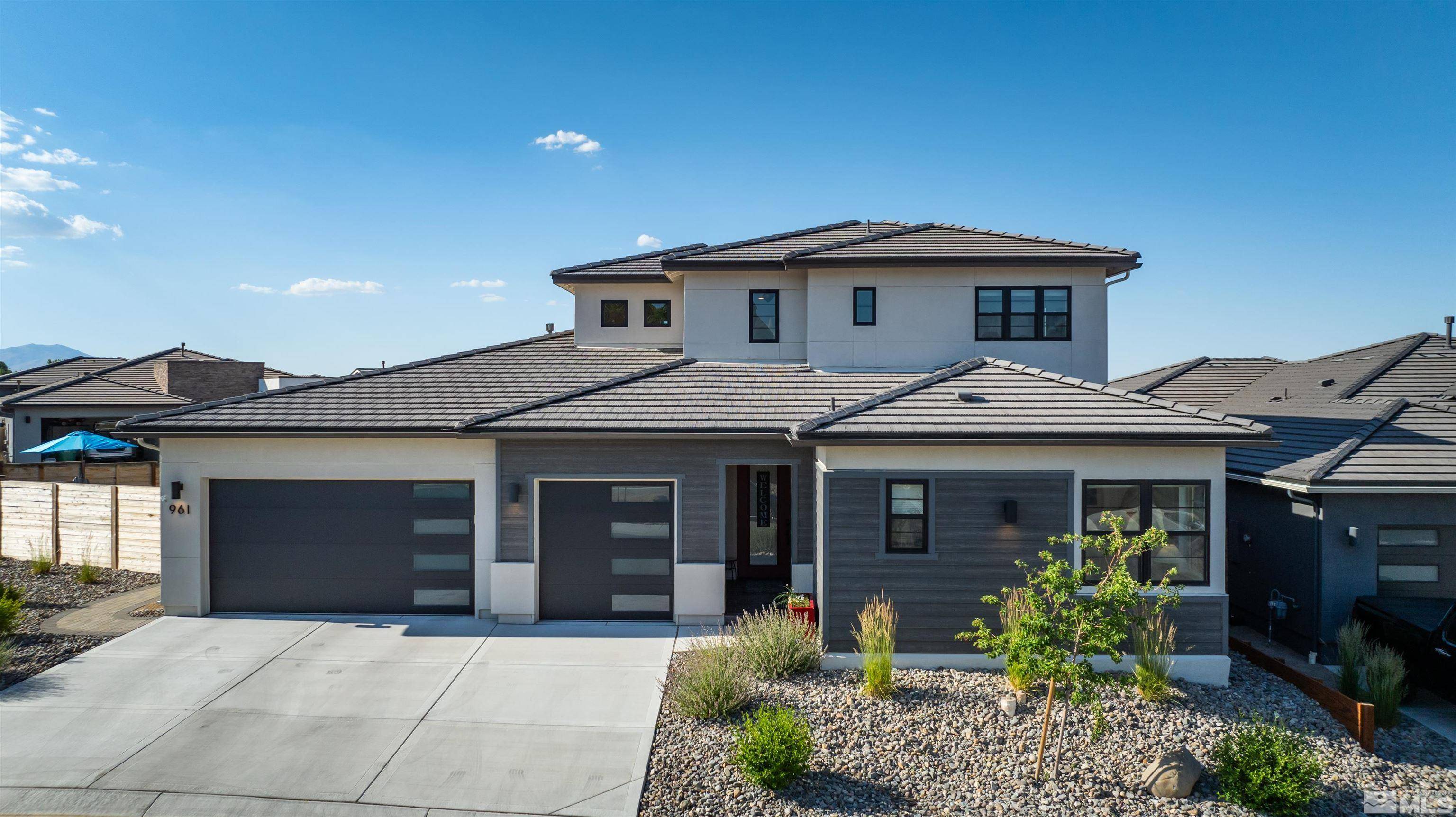 961 Solarium DR Drive, Reno, NV 89511