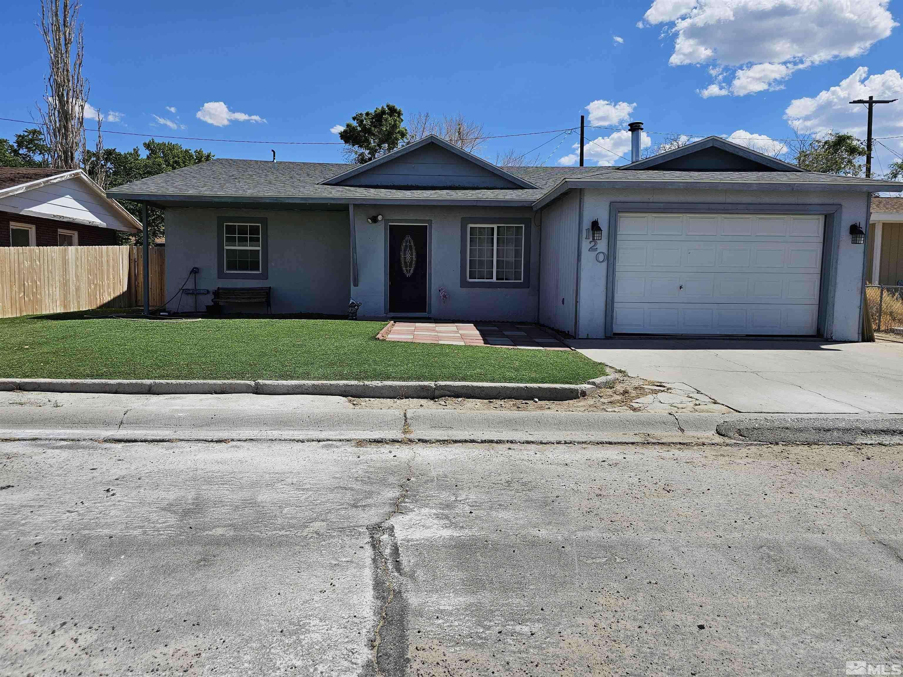 Hawthorne, NV 89415,120 Harrison ST Street