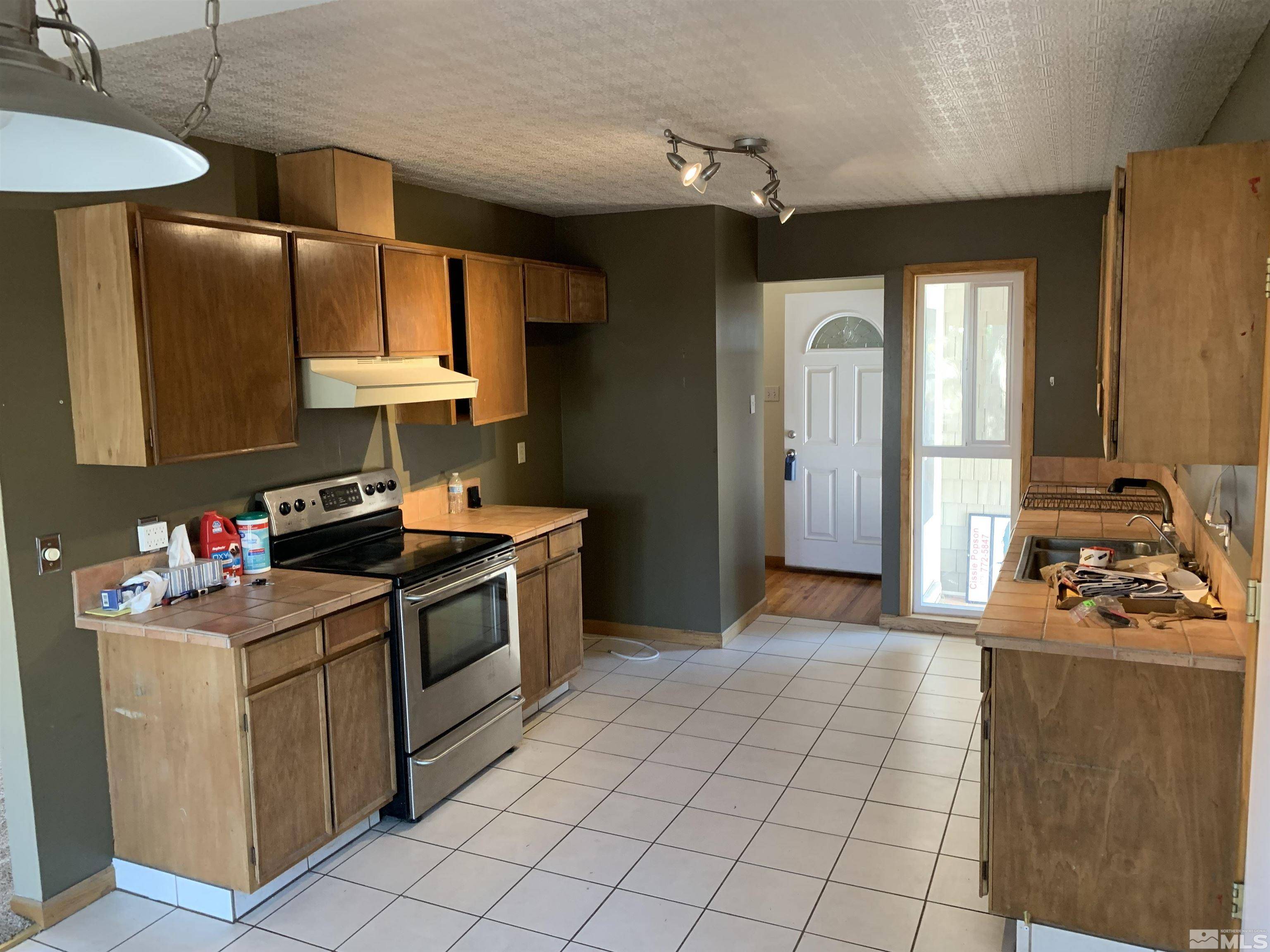 Reno, NV 89503,1135 Casa Loma DR Drive