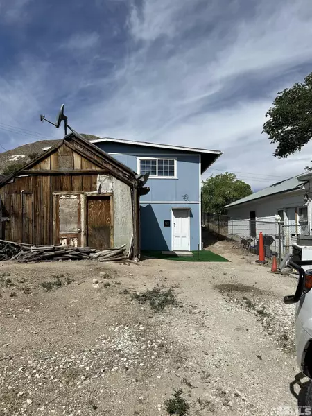 121 S South ST Street, Tonopah, NV 89049