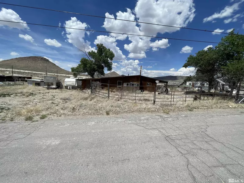 793 E Ketten, Tonopah, NV 89049
