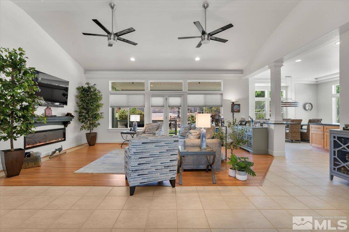 Reno, NV 89502,300 Desert Meadow CT Court