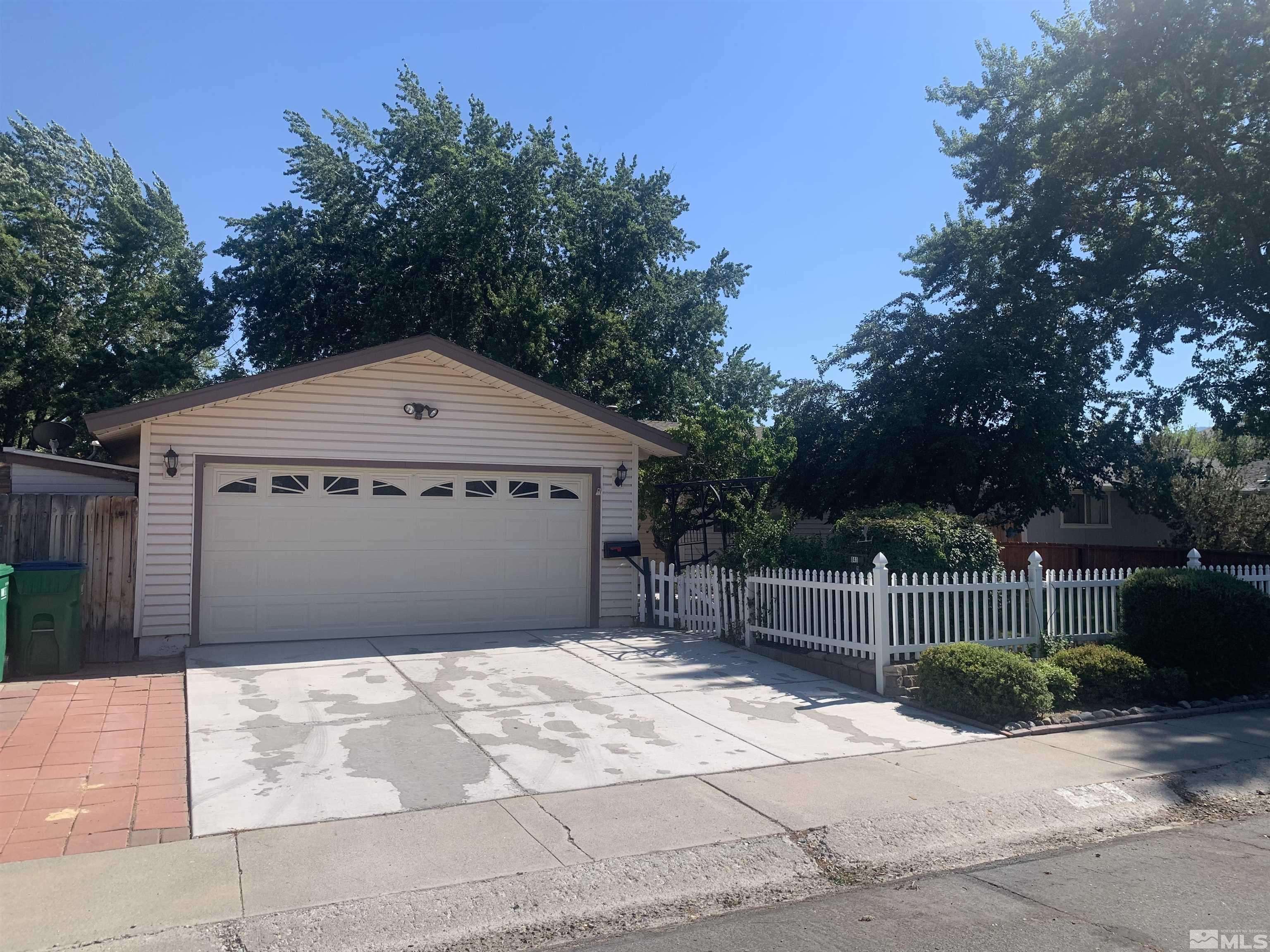 Carson City, NV 89701,841 Armory LN Lane