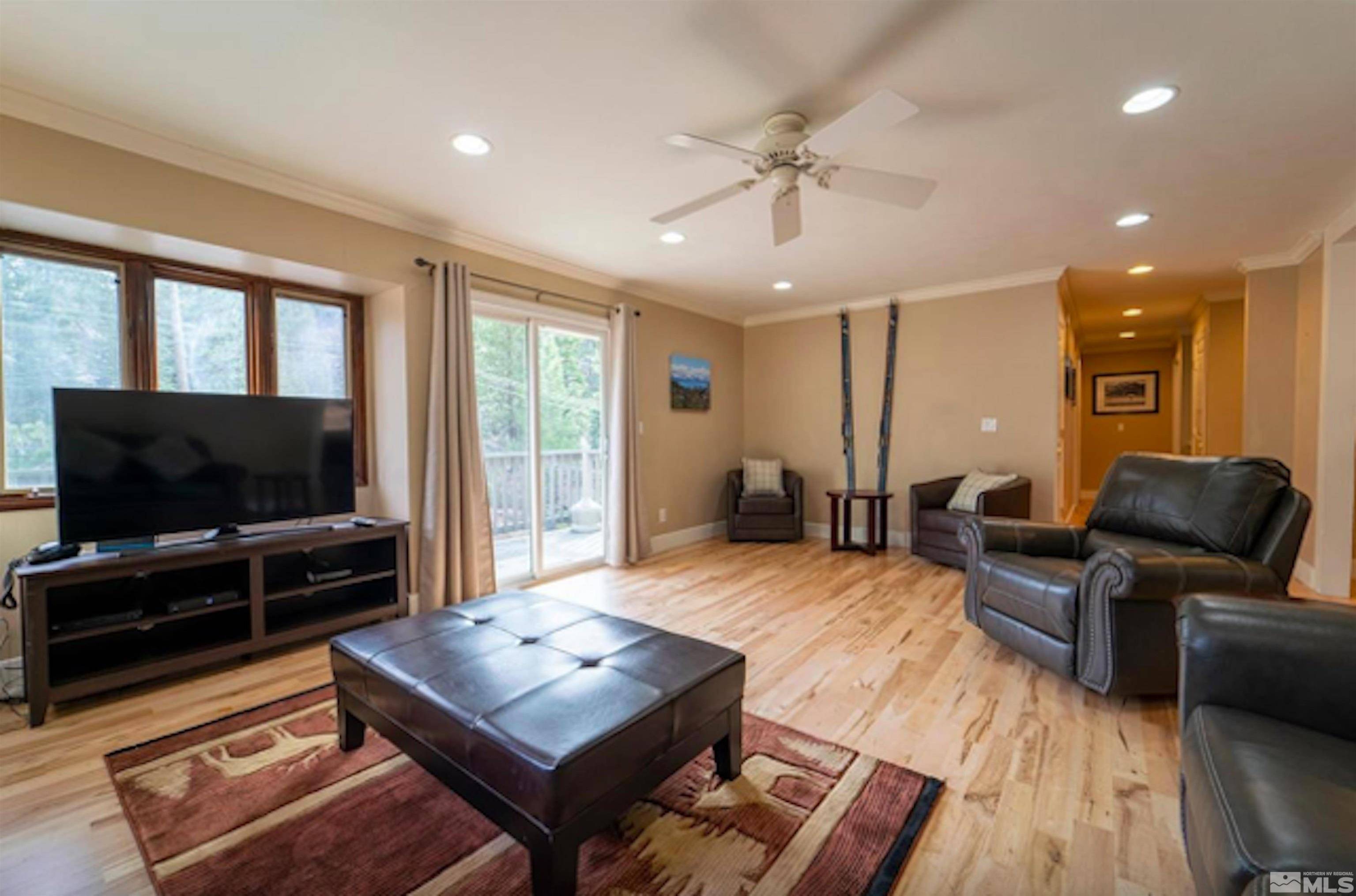 176 S BENJAMIN DR Drive, Stateline, NV 89449