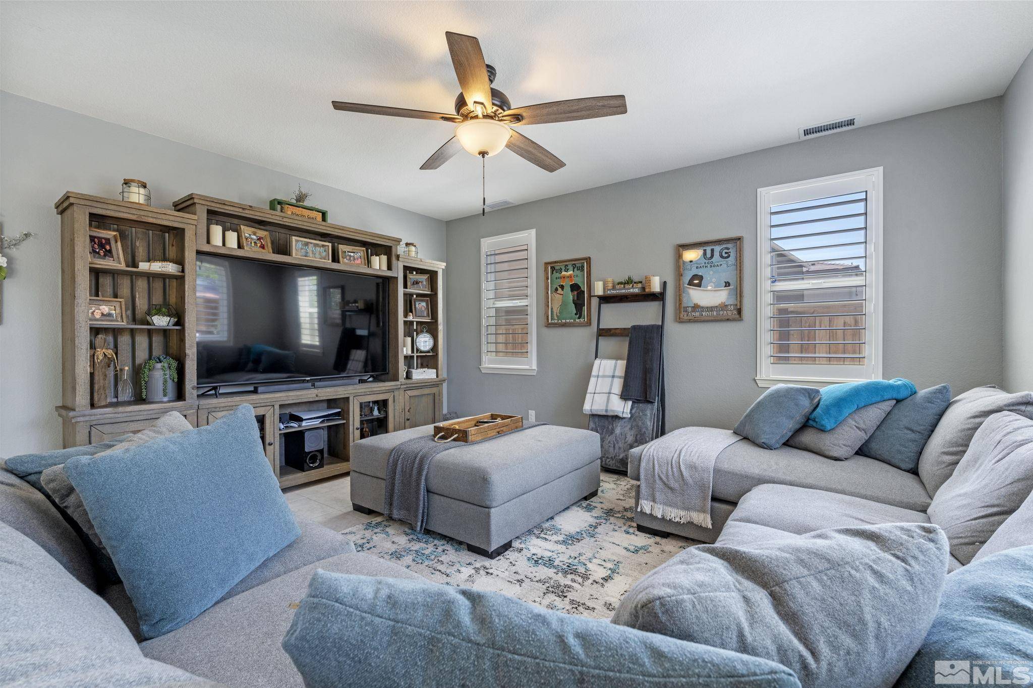 Sparks, NV 89436,6089 Shining Sunset DR Drive