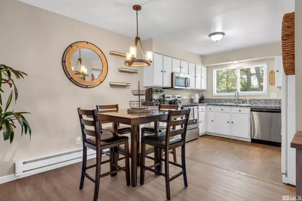 Reno, NV 89502,598 Smithridge