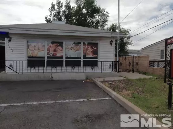 Sparks, NV 89431,1001 Rock BLVD Boulevard #2