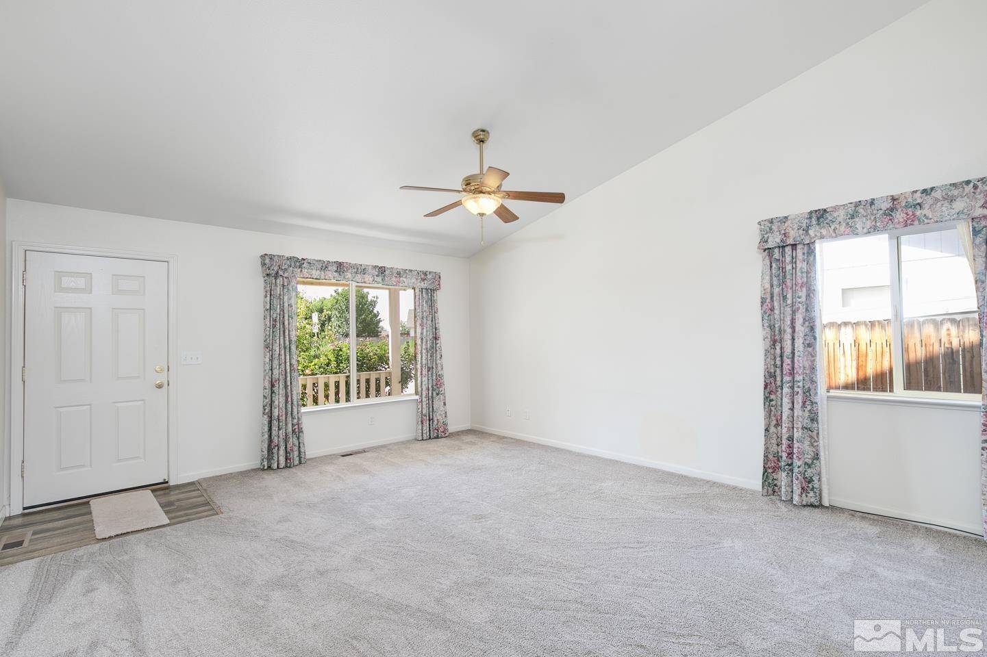 Fallon, NV 89406,454 Colorado LN Lane