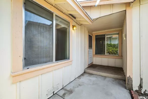 Reno, NV 89506,6827 Flower