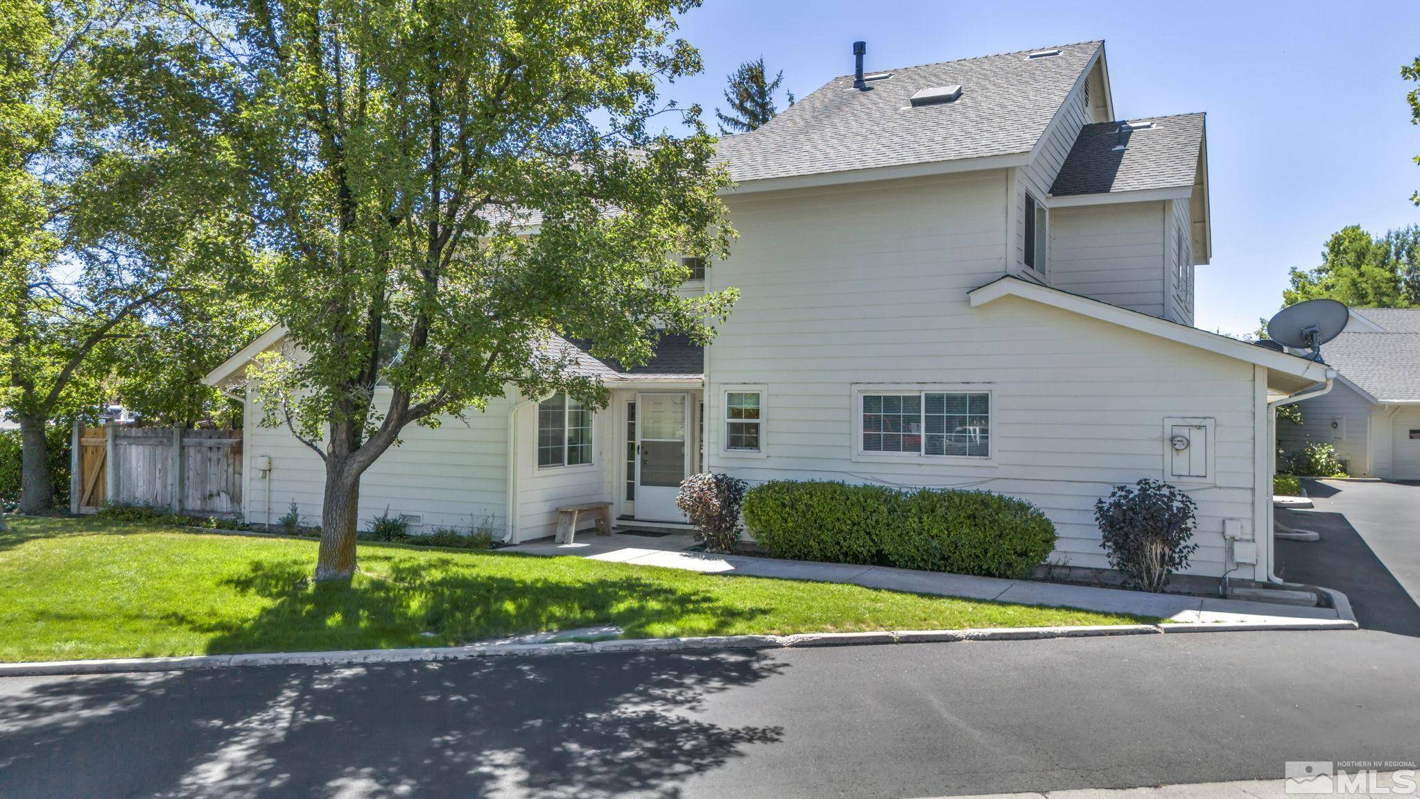 Gardnerville, NV 89410,1179 Cottonwood ST Street #APT 15