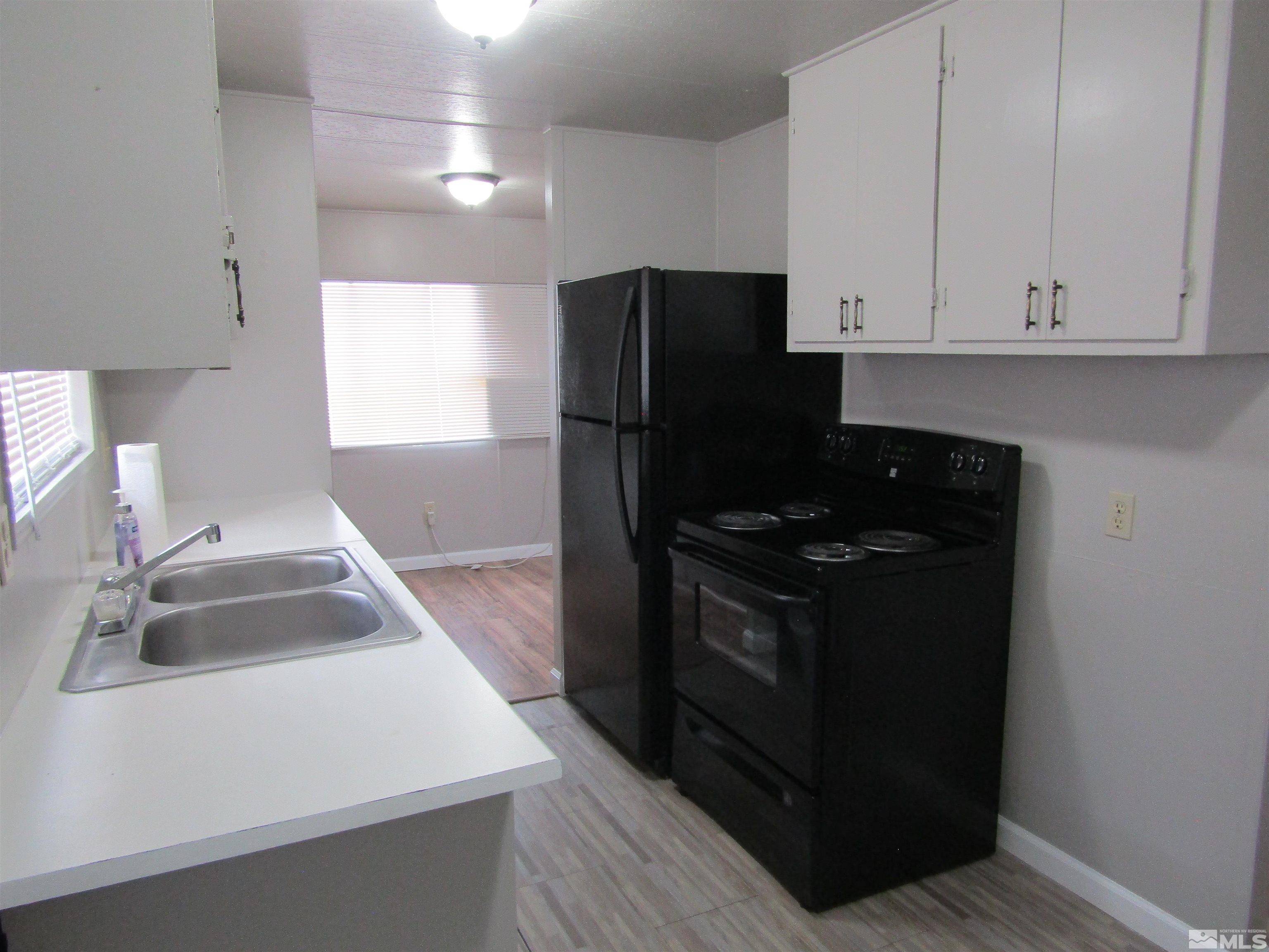 Yerington, NV 89447,17 Ogden LN Lane