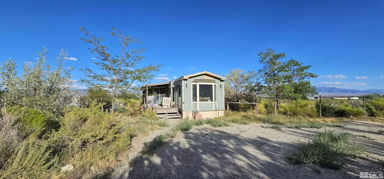 552 Gendron RD Road, Round Mountain, NV 89045