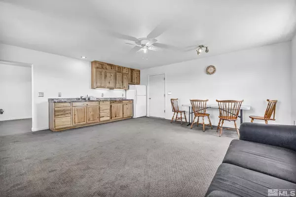 Yerington, NV 89447,2 Thurston WAY Way