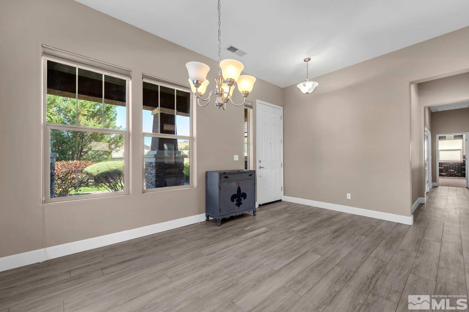 Sparks, NV 89436,1421 Tavel CT Court