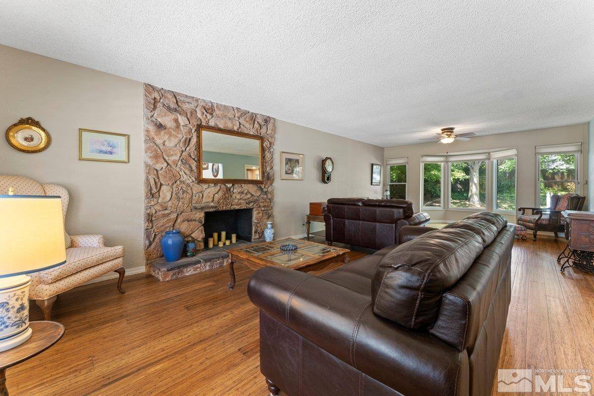 Reno, NV 89509,861 Willow Creek WAY Way