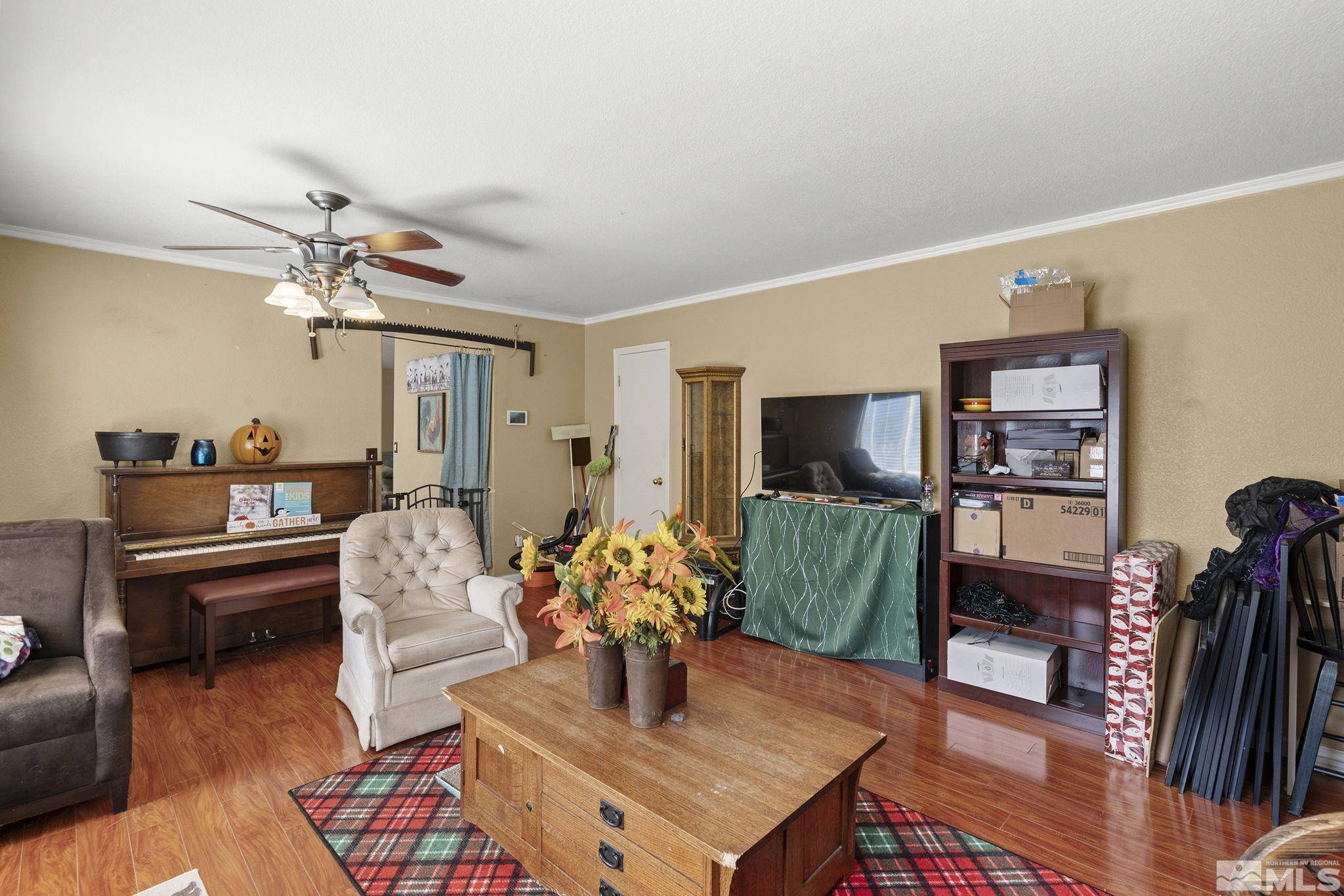 Reno, NV 89506,8921 Kemmer ST Street