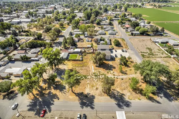 Yerington, NV 89447,329 N West ST Street