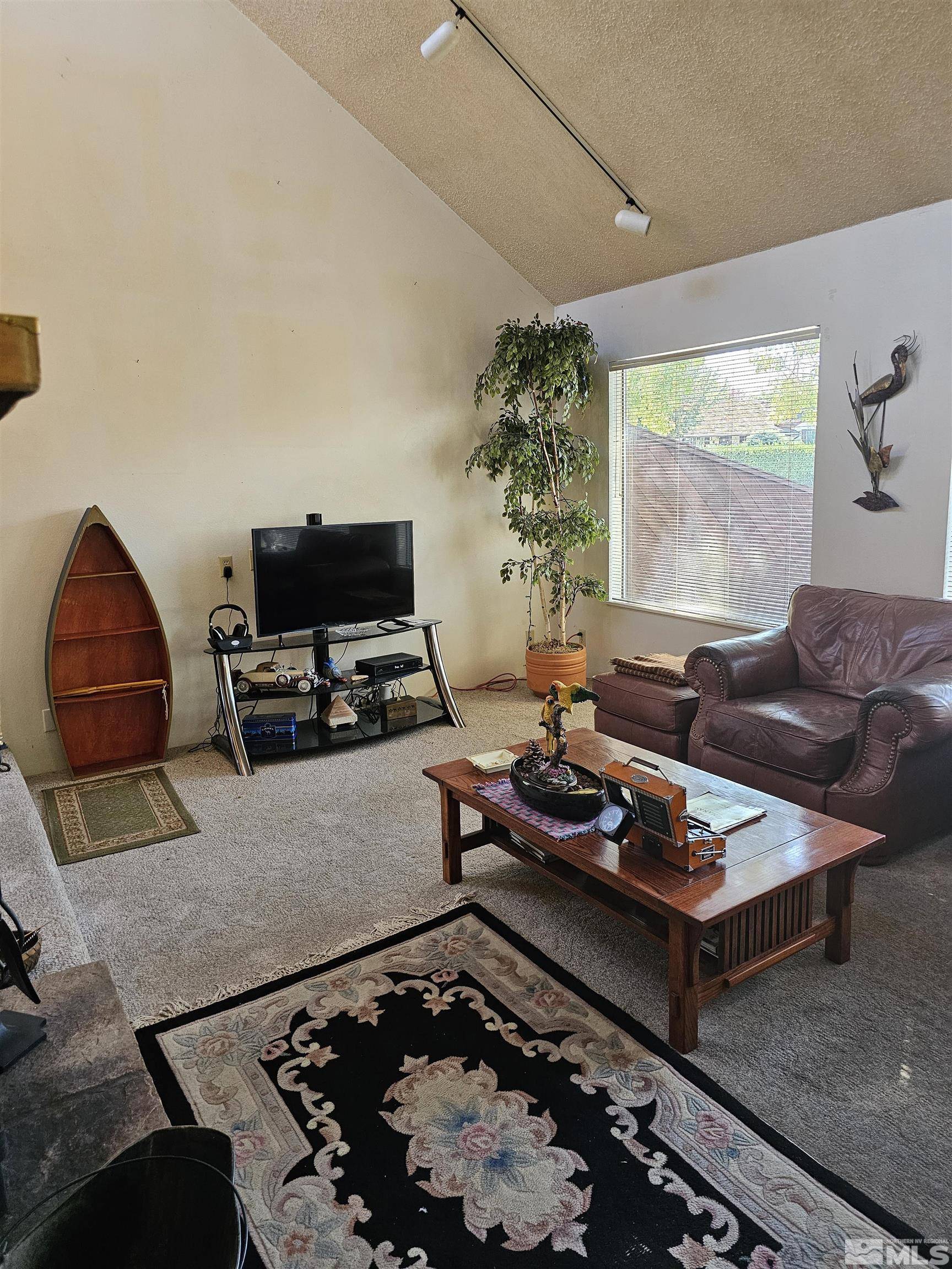 Hawthorne, NV 89415,145 Mt Grant AVE Avenue