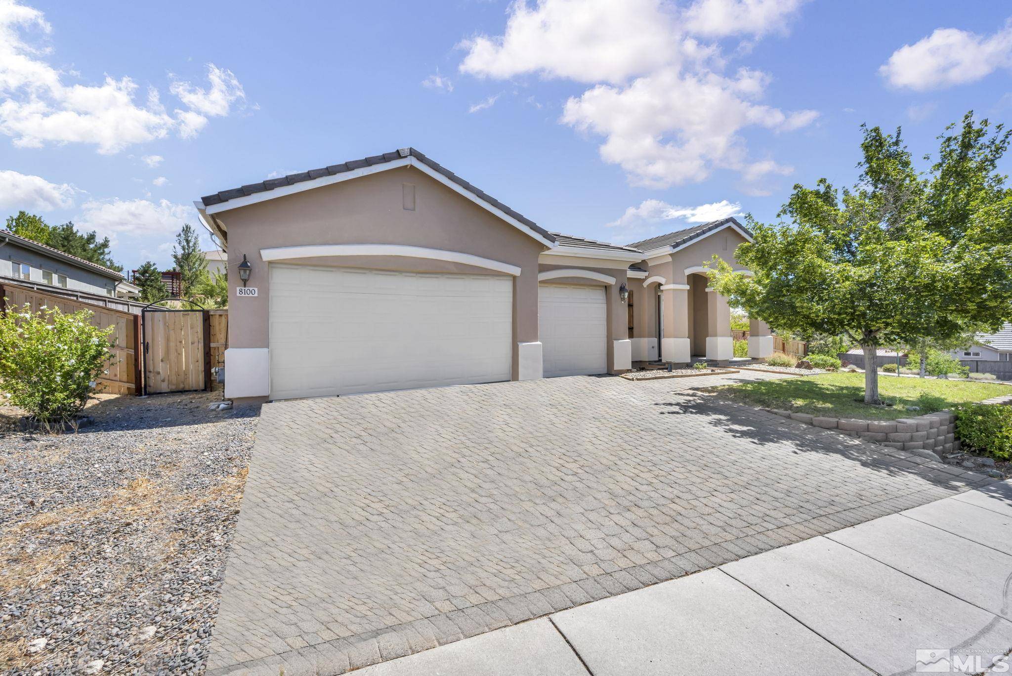 8100 Opal Station DR Drive, Reno, NV 89506