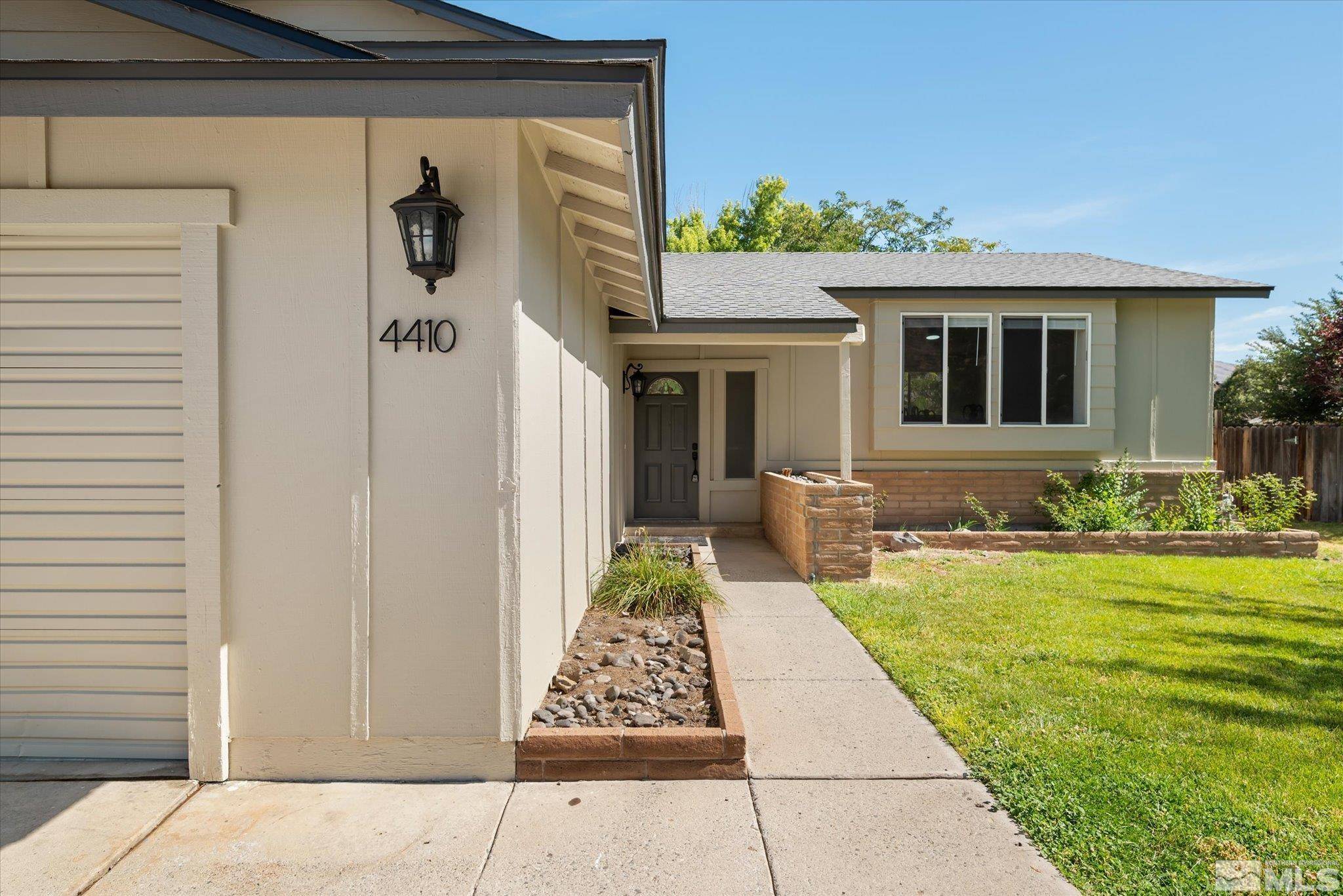 Reno, NV 89502,4410 Mesa Grande CT Court