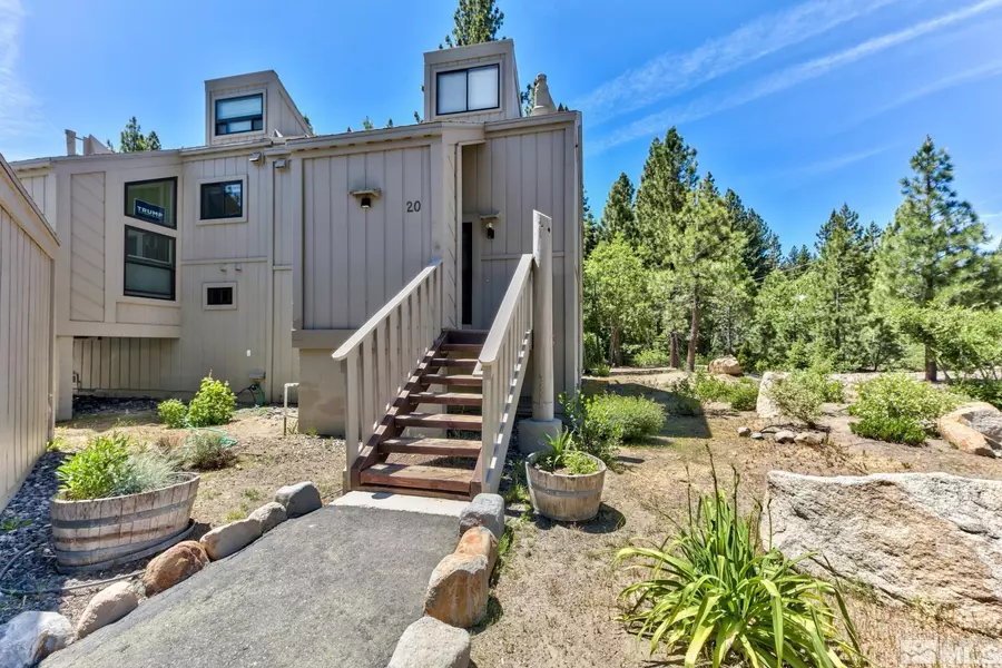 696 Village #20, Incline Village, NV 89451