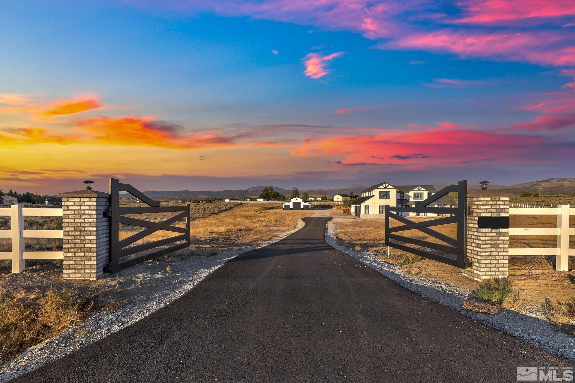 1409 Hunters Point DR Drive, Gardnerville, NV 89410