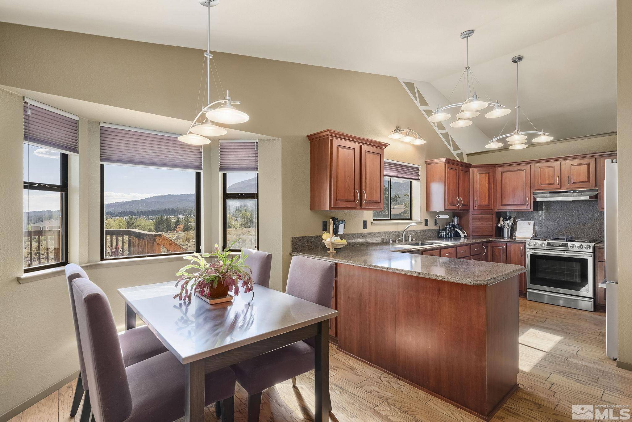 Reno, NV 89511,15992 Thompson LN Lane