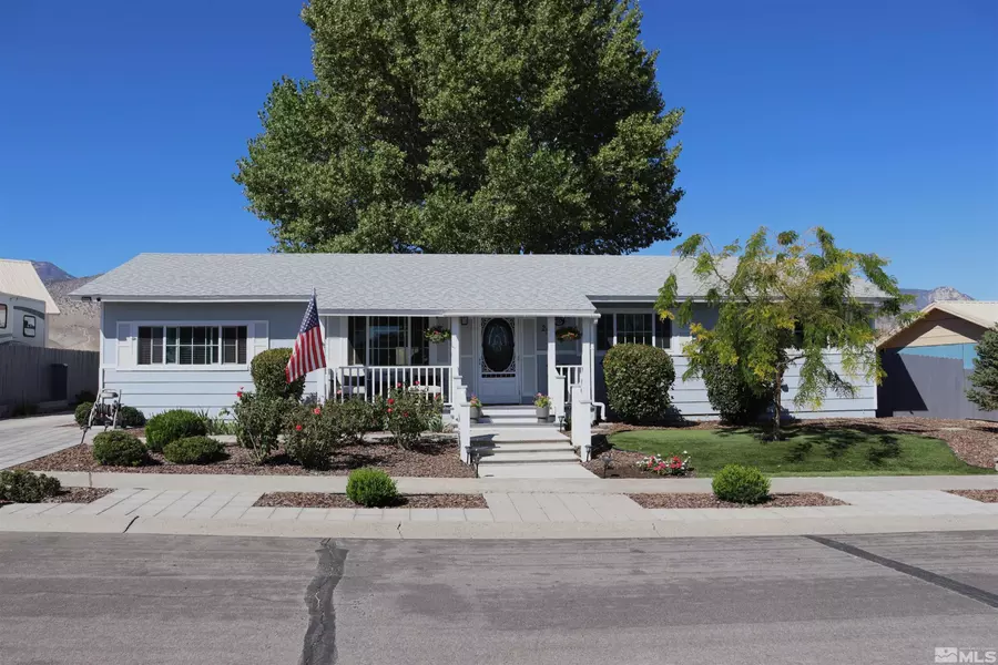 255 Ash ST Street, Hawthorne, NV 89415