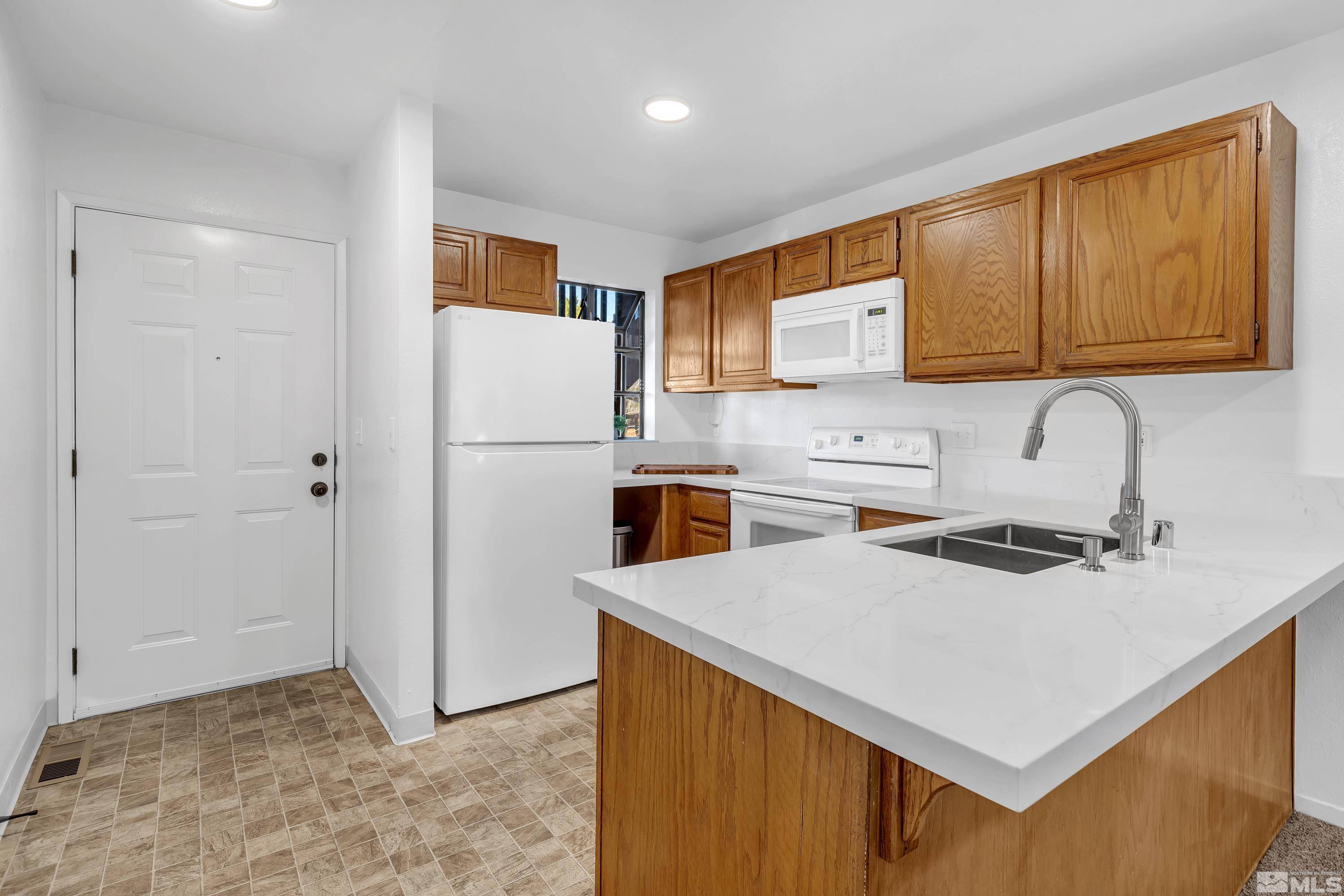 2976 Tierra Verde, Reno, NV 89512
