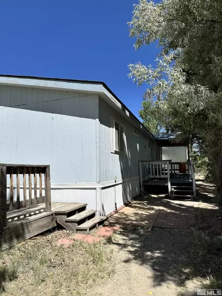 51 Wilkerson CT Court, Round Mountain, NV 89045