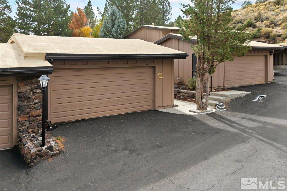 Carson City, NV 89703,163 Lake