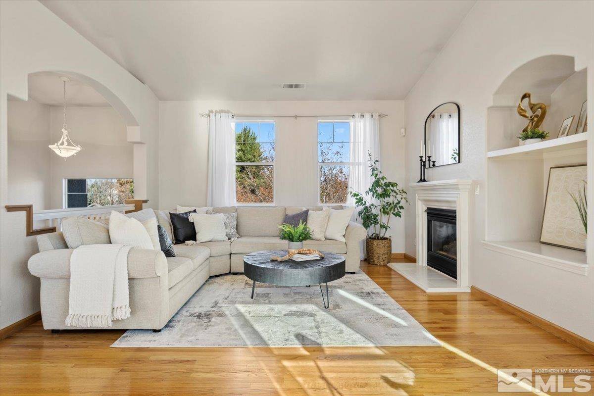 Sparks, NV 89436,7003 Whitemare CT Court
