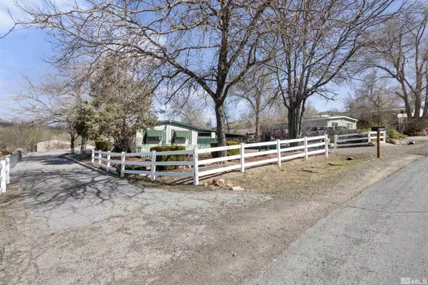 Sun Valley, NV 89433,565 E 1st