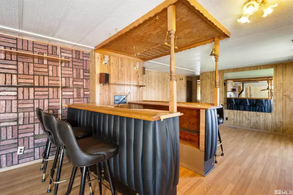 Sun Valley, NV 89433,565 E 1st