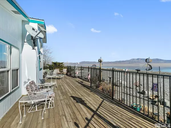 Walker Lake, NV 89415,215 Golden Willow DR Drive
