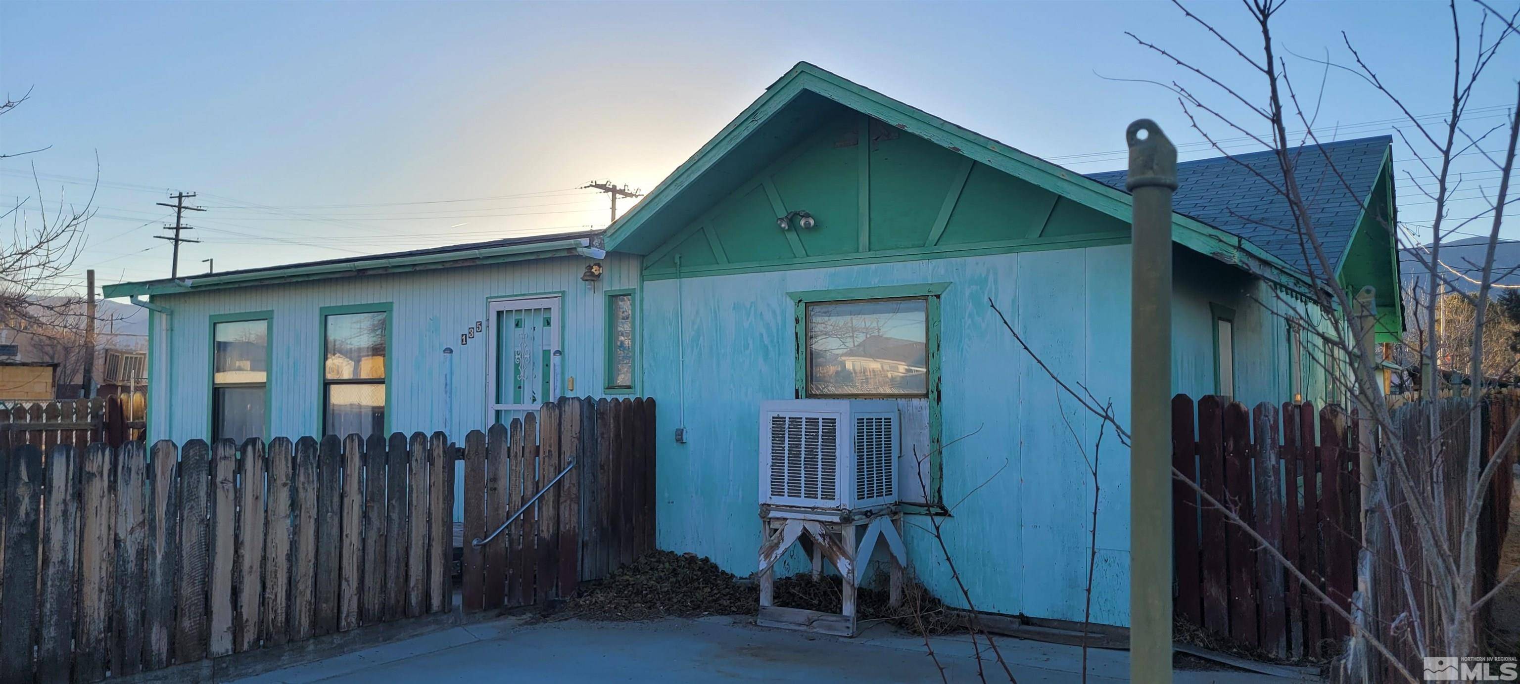 135 F ST Street, Hawthorne, NV 89415