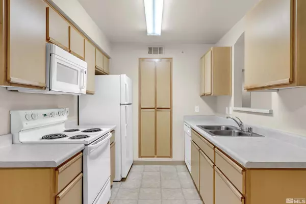 Reno, NV 89523,6850 Sharlands AVE Avenue #2103